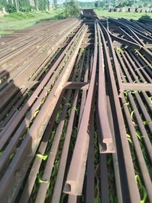 Used Rails Best Price/Used Rail Scrap for Sale /Used Railway Track in Bulk Used Rail Steel Scrap for Sale